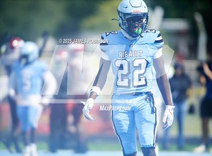 Thumbnail 3 in Raines @ Ribault photogallery.