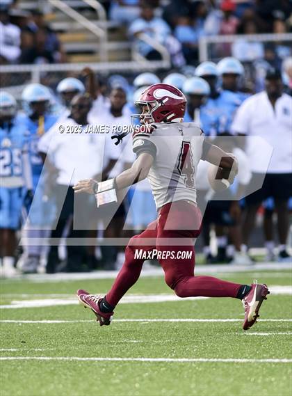 Thumbnail 3 in Raines @ Ribault photogallery.