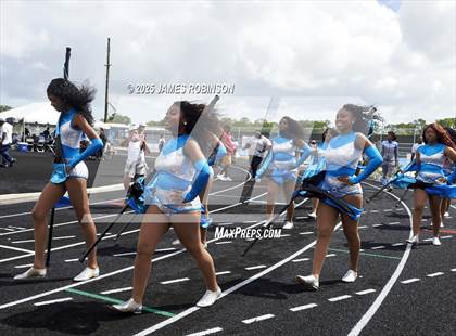 Thumbnail 1 in Raines @ Ribault photogallery.