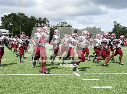 Thumbnail 2 in Raines @ Ribault photogallery.