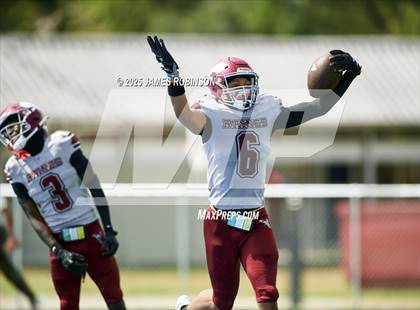 Thumbnail 3 in Raines @ Ribault photogallery.