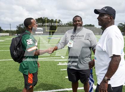 Thumbnail 3 in Raines @ Ribault photogallery.