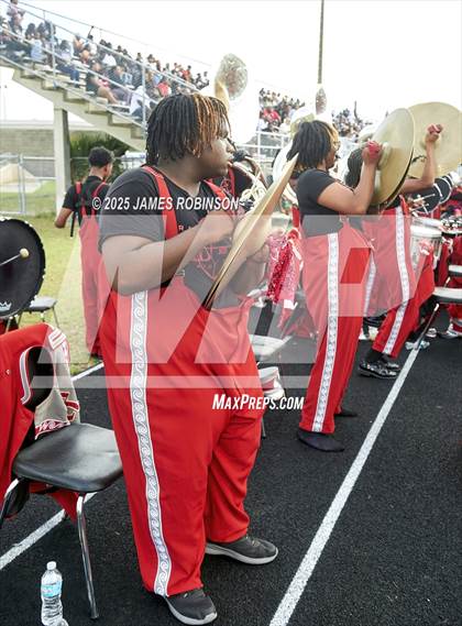 Thumbnail 3 in Raines @ Ribault photogallery.