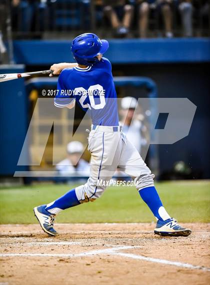 Thumbnail 2 in Grossmont vs. Francis Parker (CIF SDS D1 Final) photogallery.