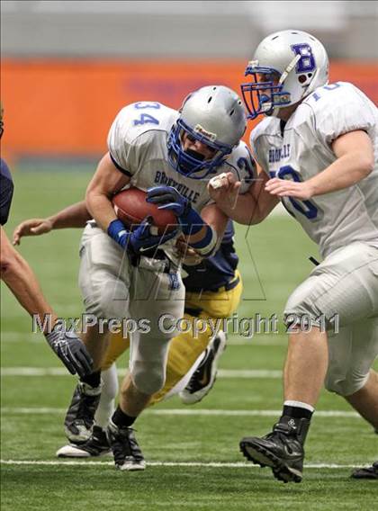 Thumbnail 3 in Bronxville vs General Brown (NYSPHSAA Class C Final) photogallery.