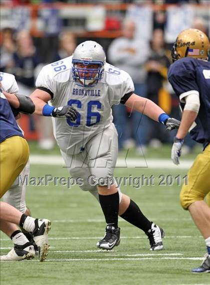 Thumbnail 2 in Bronxville vs General Brown (NYSPHSAA Class C Final) photogallery.