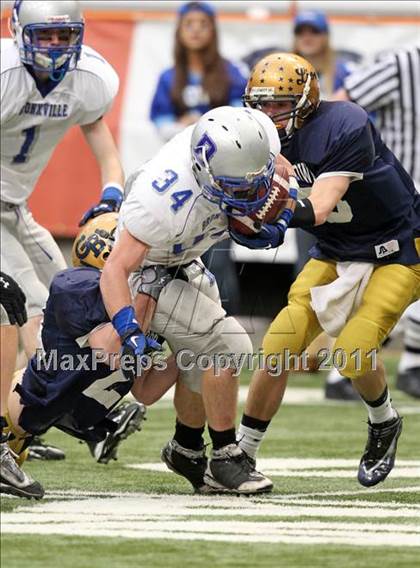 Thumbnail 1 in Bronxville vs General Brown (NYSPHSAA Class C Final) photogallery.
