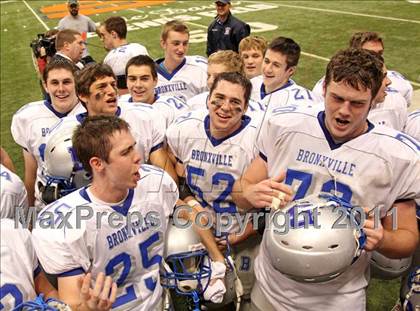 Thumbnail 2 in Bronxville vs General Brown (NYSPHSAA Class C Final) photogallery.