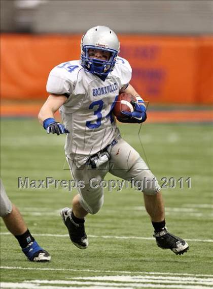 Thumbnail 2 in Bronxville vs General Brown (NYSPHSAA Class C Final) photogallery.