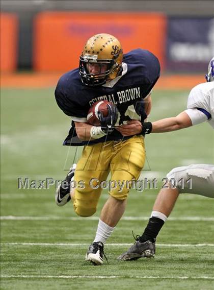 Thumbnail 3 in Bronxville vs General Brown (NYSPHSAA Class C Final) photogallery.