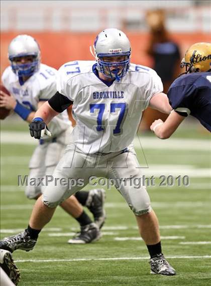 Thumbnail 1 in Bronxville vs General Brown (NYSPHSAA Class C Final) photogallery.