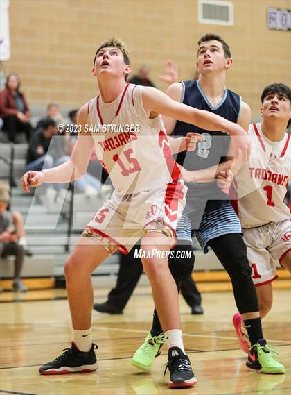 Thumbnail 3 in The Ambrose School vs. Homedale (Pro Image Holiday Classic Small Schools) photogallery.