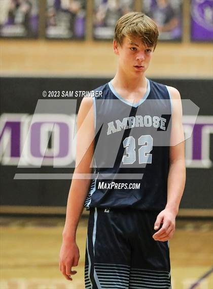 Thumbnail 1 in The Ambrose School vs. Homedale (Pro Image Holiday Classic Small Schools) photogallery.