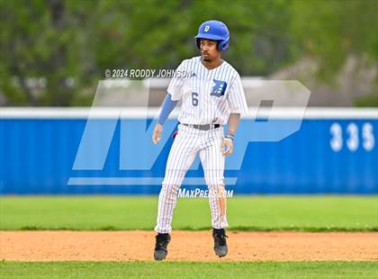 Thumbnail 2 in DeRidder vs Lake Charles College Prep  photogallery.