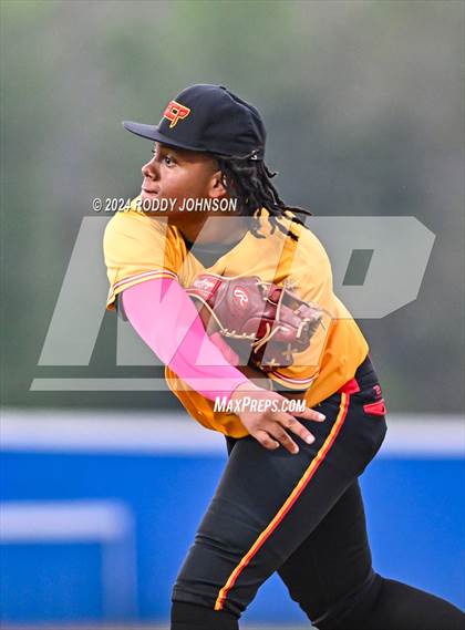 Thumbnail 3 in DeRidder vs Lake Charles College Prep  photogallery.