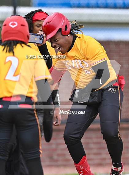 Thumbnail 3 in DeRidder vs Lake Charles College Prep  photogallery.