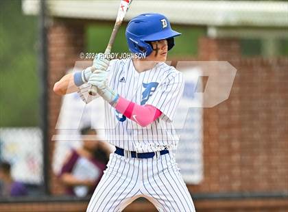 Thumbnail 3 in DeRidder vs Lake Charles College Prep  photogallery.