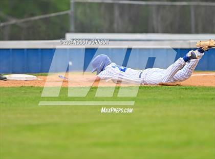 Thumbnail 2 in DeRidder vs Lake Charles College Prep  photogallery.
