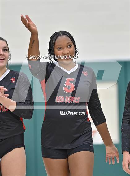 Thumbnail 1 in Richmond v New Palestine (IHSAA Class 4A Sectionals Round 1) photogallery.