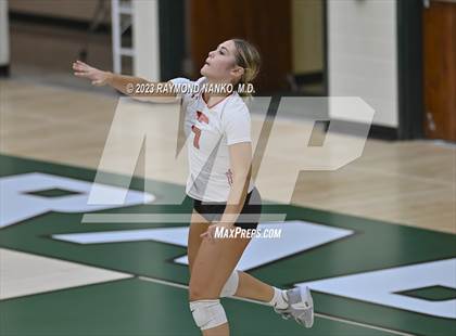 Thumbnail 1 in Richmond v New Palestine (IHSAA Class 4A Sectionals Round 1) photogallery.
