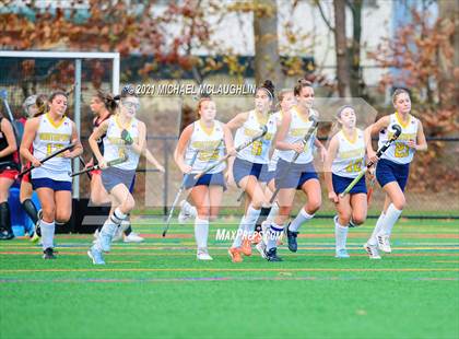Thumbnail 2 in Clarence vs. Northport (NYSPHSAA Class A Semifinal) photogallery.
