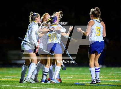 Thumbnail 3 in Clarence vs. Northport (NYSPHSAA Class A Semifinal) photogallery.