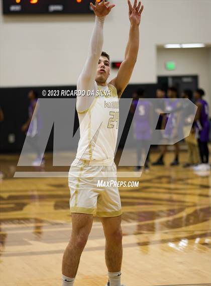 Thumbnail 3 in Jordan vs Morton Ranch photogallery.