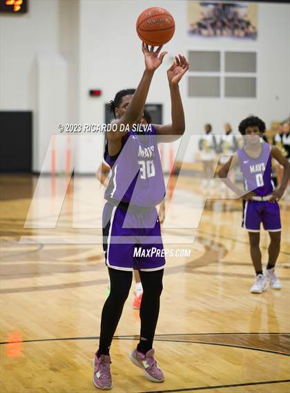 Thumbnail 2 in Jordan vs Morton Ranch photogallery.