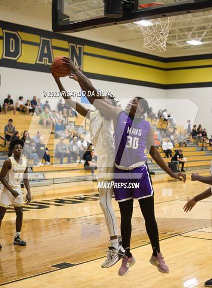 Thumbnail 2 in Jordan vs Morton Ranch photogallery.