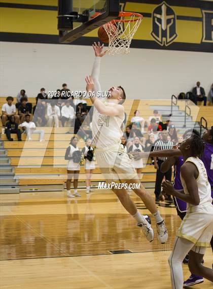 Thumbnail 1 in Jordan vs Morton Ranch photogallery.