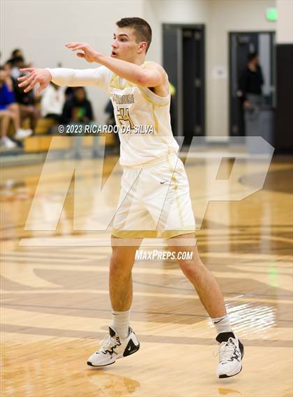 Thumbnail 1 in Jordan vs Morton Ranch photogallery.