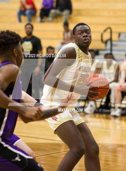 Thumbnail 3 in Jordan vs Morton Ranch photogallery.