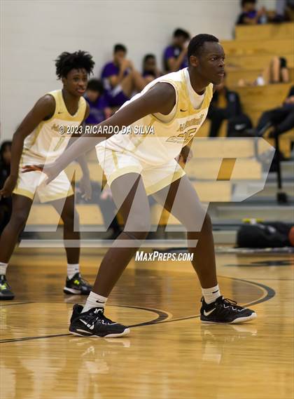 Thumbnail 2 in Jordan vs Morton Ranch photogallery.