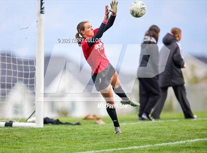 Thumbnail 2 in American Fork vs. Mountain Ridge (UHSAA 6A Quarter Final) photogallery.