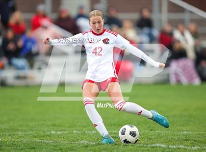 Thumbnail 3 in American Fork vs. Mountain Ridge (UHSAA 6A Quarter Final) photogallery.