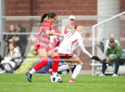 Thumbnail 1 in American Fork vs. Mountain Ridge (UHSAA 6A Quarter Final) photogallery.