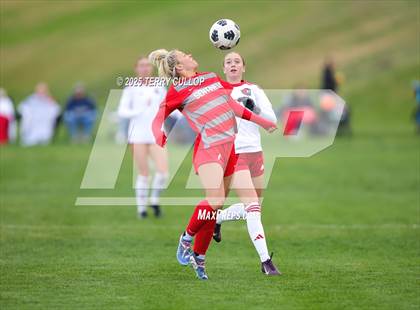 Thumbnail 2 in American Fork vs. Mountain Ridge (UHSAA 6A Quarter Final) photogallery.
