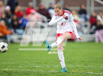Thumbnail 2 in American Fork vs. Mountain Ridge (UHSAA 6A Quarter Final) photogallery.