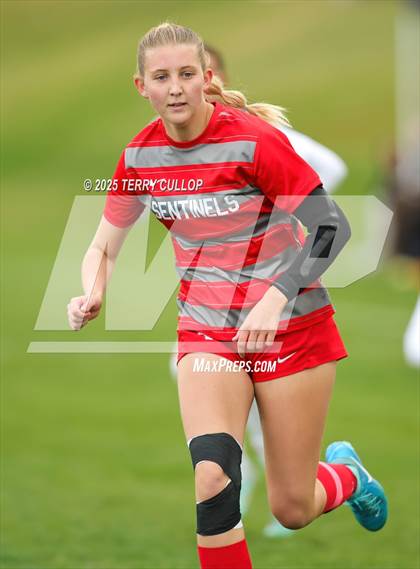 Thumbnail 3 in American Fork vs. Mountain Ridge (UHSAA 6A Quarter Final) photogallery.