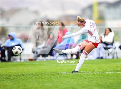 Thumbnail 2 in American Fork vs. Mountain Ridge (UHSAA 6A Quarter Final) photogallery.