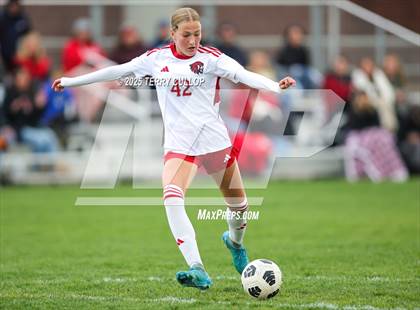 Thumbnail 1 in American Fork vs. Mountain Ridge (UHSAA 6A Quarter Final) photogallery.