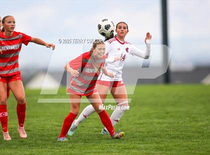 Thumbnail 2 in American Fork vs. Mountain Ridge (UHSAA 6A Quarter Final) photogallery.