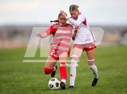 Thumbnail 3 in American Fork vs. Mountain Ridge (UHSAA 6A Quarter Final) photogallery.