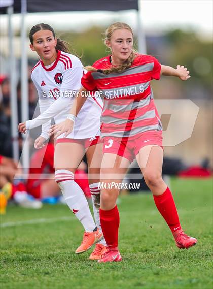Thumbnail 3 in American Fork vs. Mountain Ridge (UHSAA 6A Quarter Final) photogallery.
