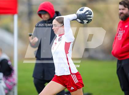 Thumbnail 2 in American Fork vs. Mountain Ridge (UHSAA 6A Quarter Final) photogallery.