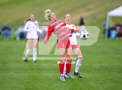 Thumbnail 2 in American Fork vs. Mountain Ridge (UHSAA 6A Quarter Final) photogallery.