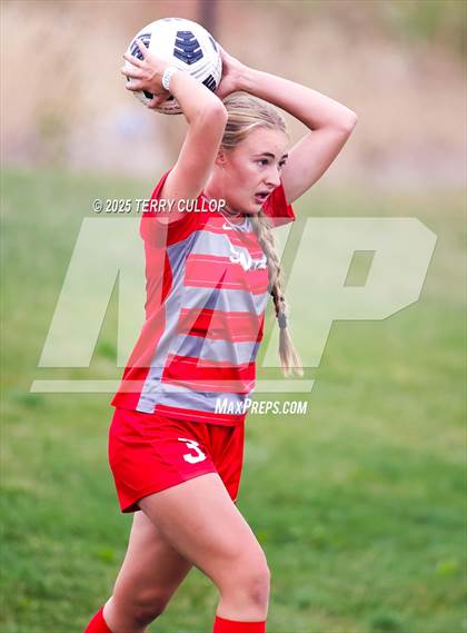 Thumbnail 1 in American Fork vs. Mountain Ridge (UHSAA 6A Quarter Final) photogallery.