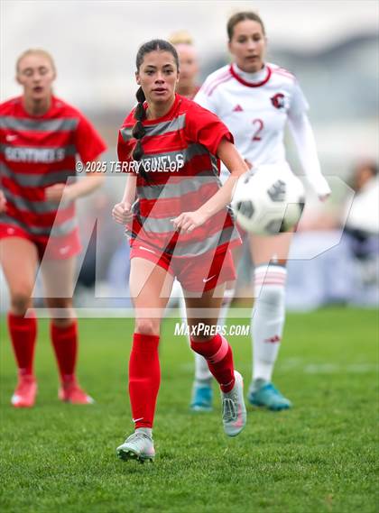 Thumbnail 3 in American Fork vs. Mountain Ridge (UHSAA 6A Quarter Final) photogallery.
