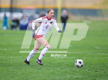 Thumbnail 3 in American Fork vs. Mountain Ridge (UHSAA 6A Quarter Final) photogallery.