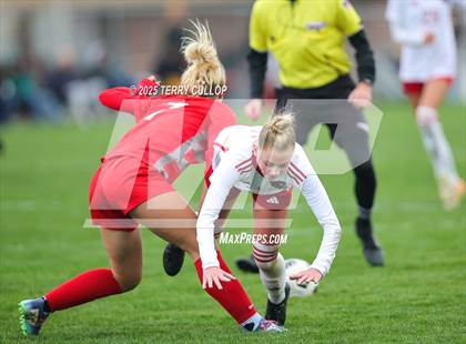 Thumbnail 2 in American Fork vs. Mountain Ridge (UHSAA 6A Quarter Final) photogallery.